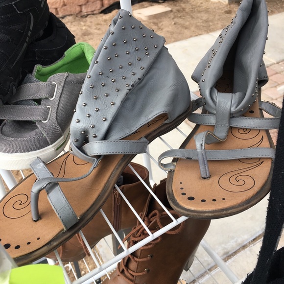 Gladiator sandals - Picture 1 of 3